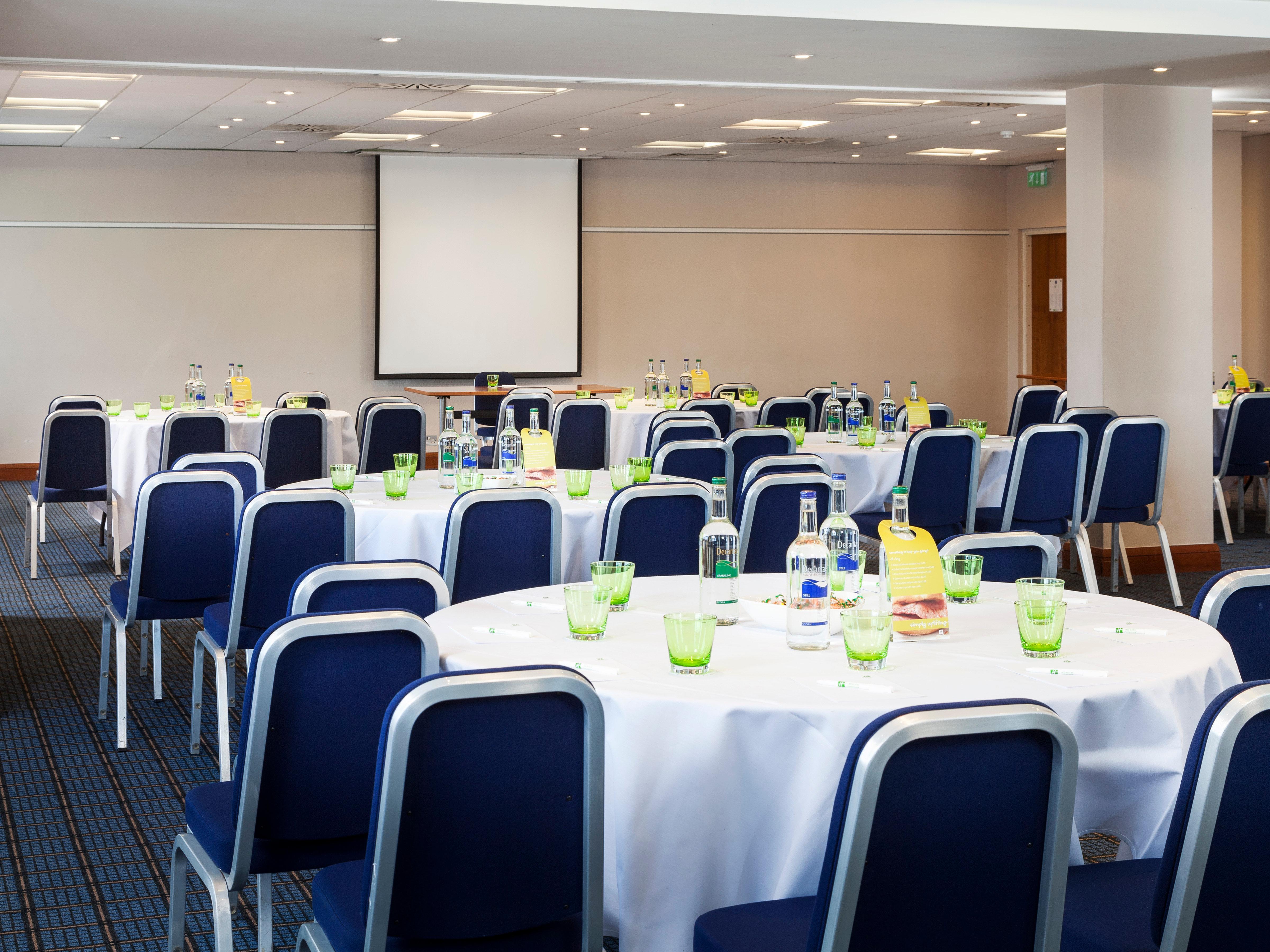 Holiday Inn Cardiff City Centre By Ihg Exterior foto
