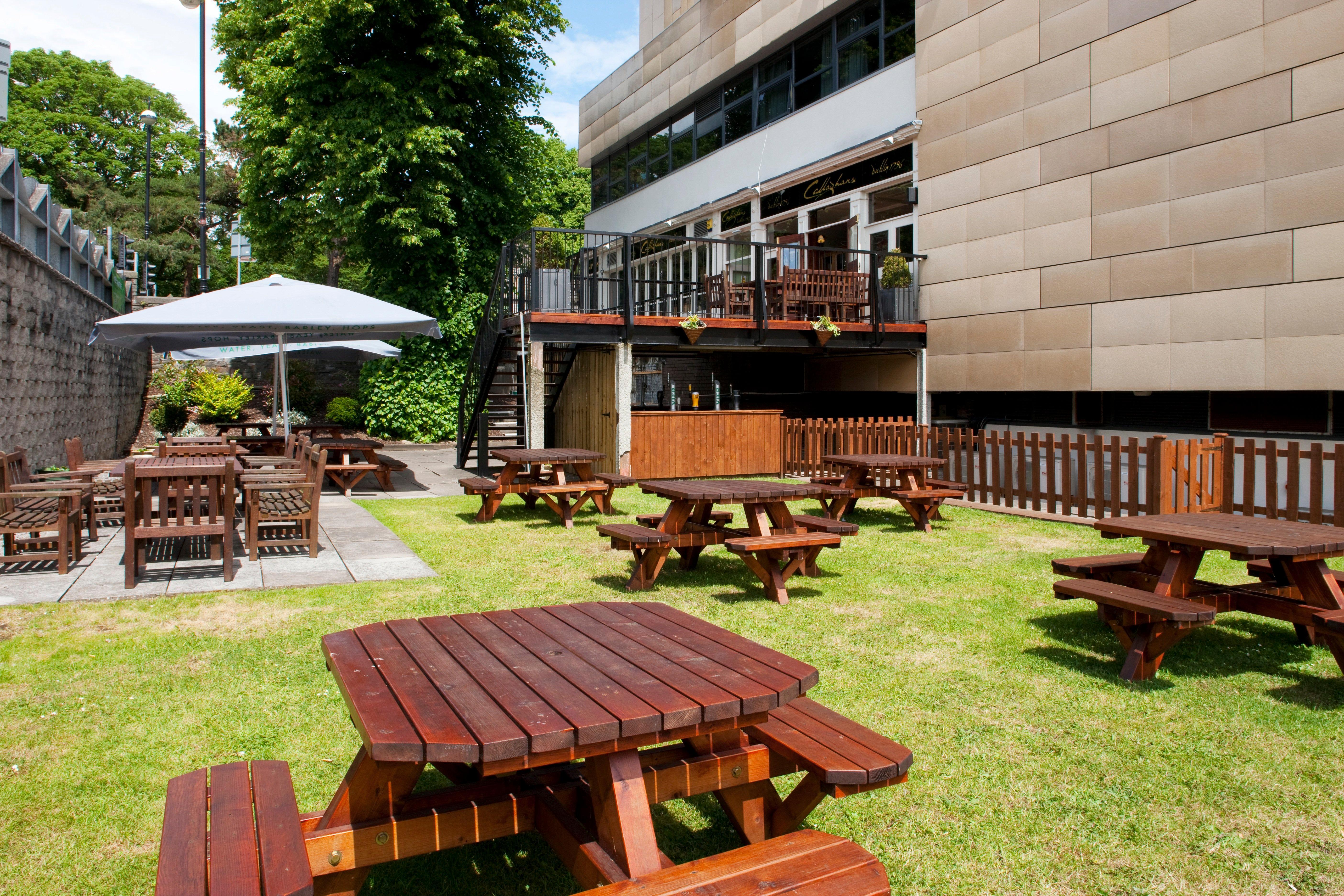 Holiday Inn Cardiff City Centre By Ihg Exterior foto