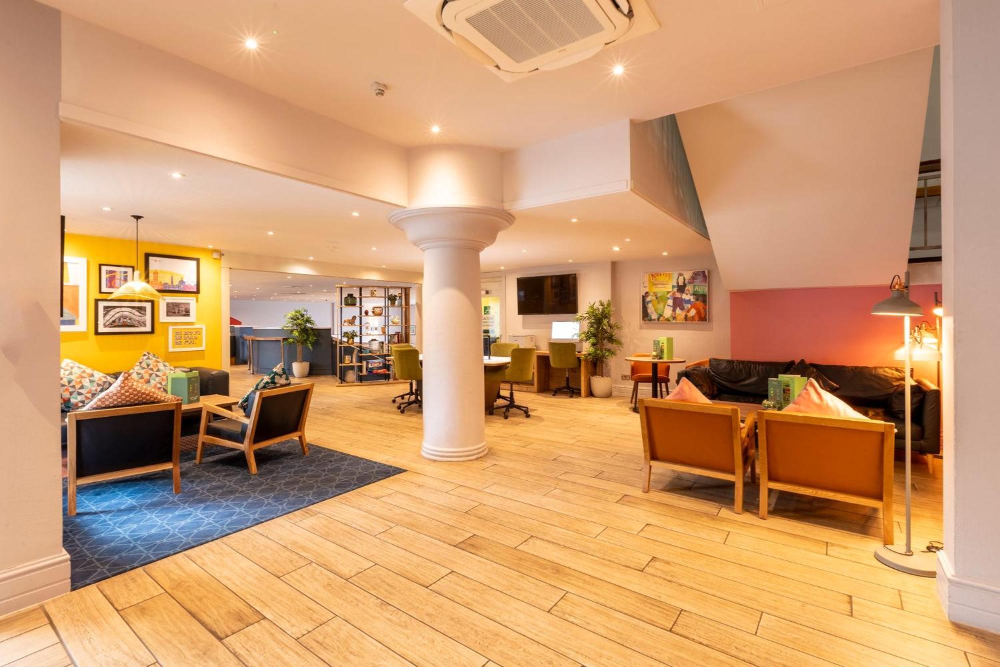 Holiday Inn Cardiff City Centre By Ihg Exterior foto