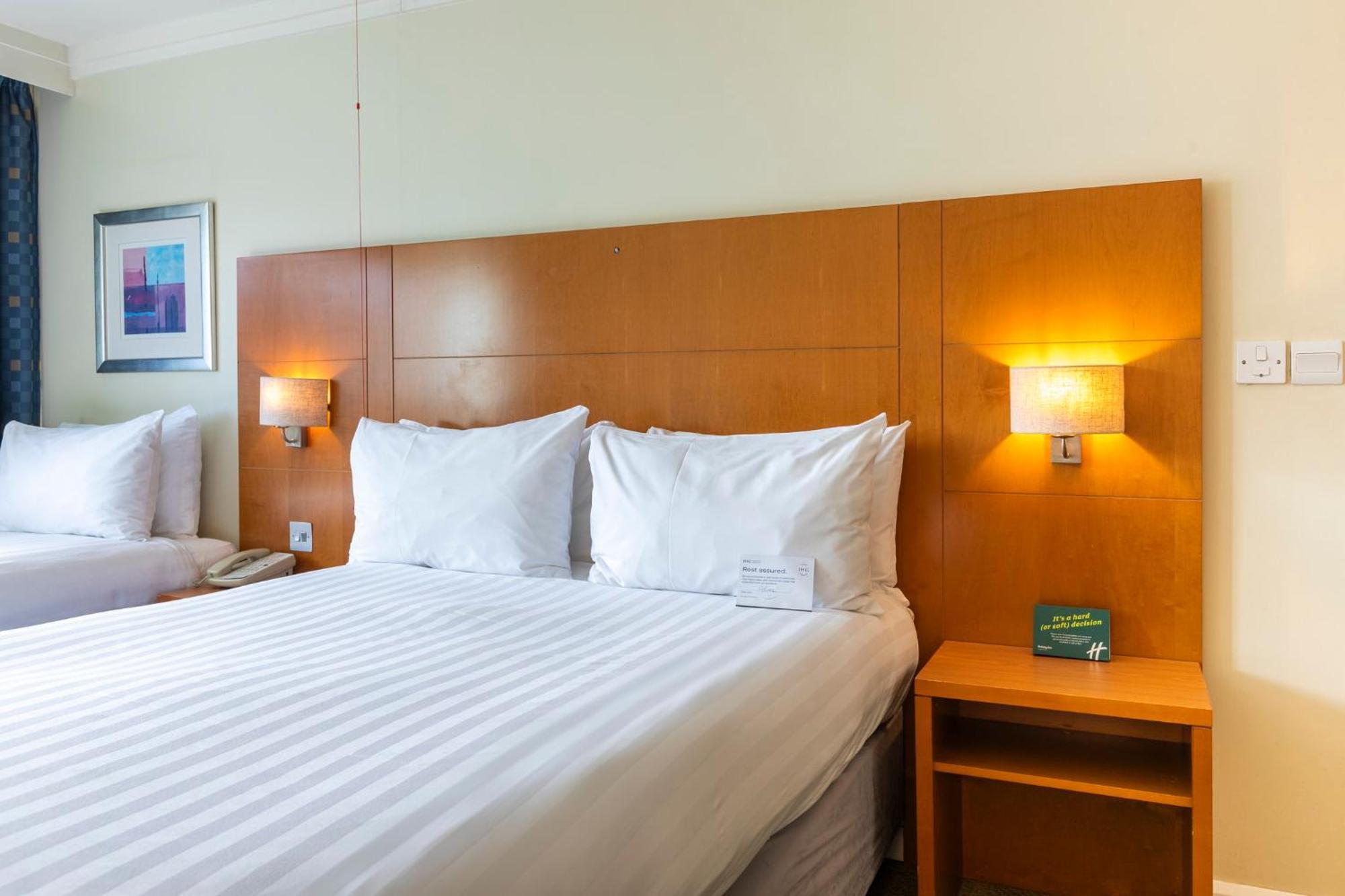 Holiday Inn Cardiff City Centre By Ihg Exterior foto