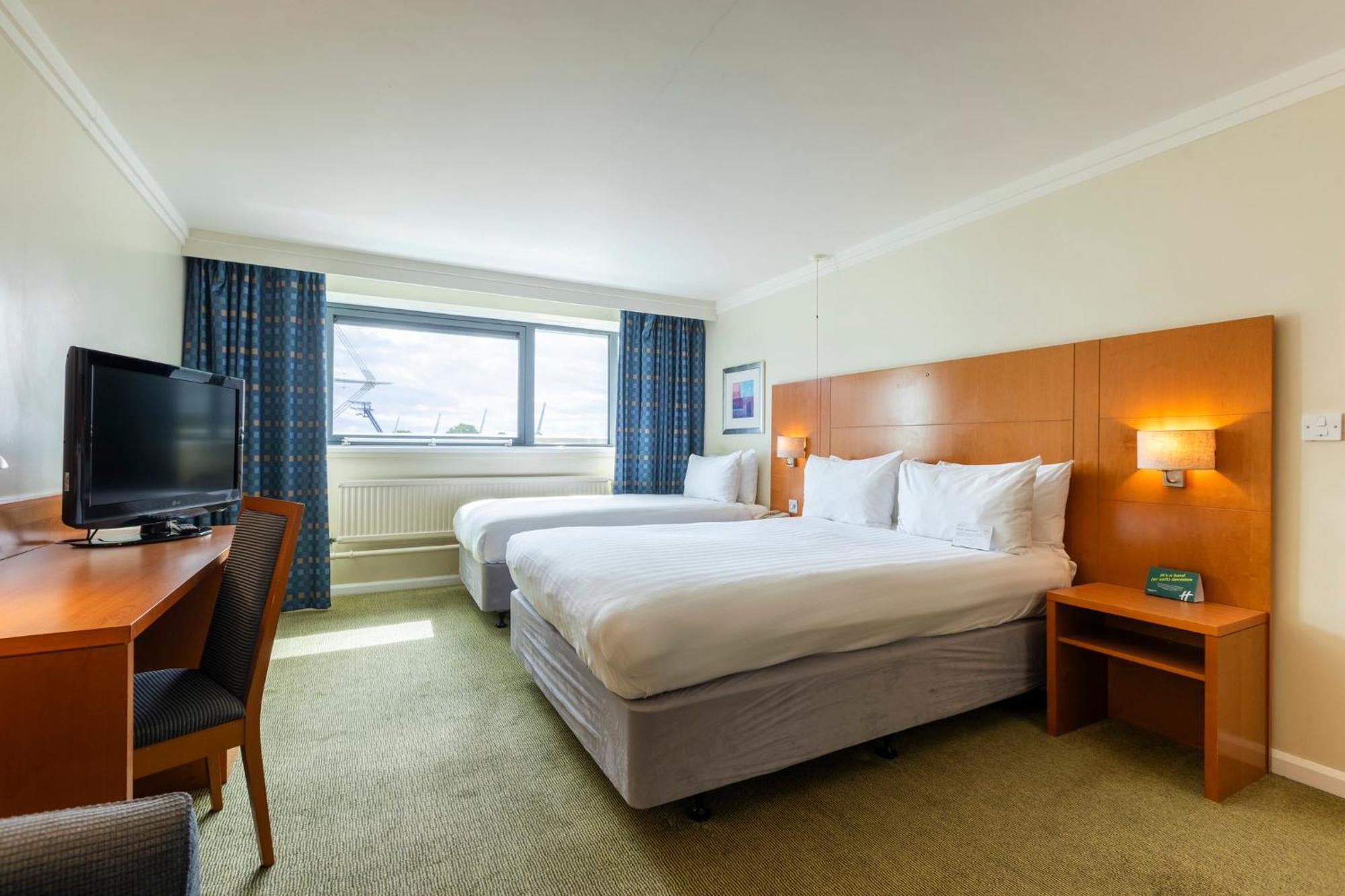 Holiday Inn Cardiff City Centre By Ihg Exterior foto