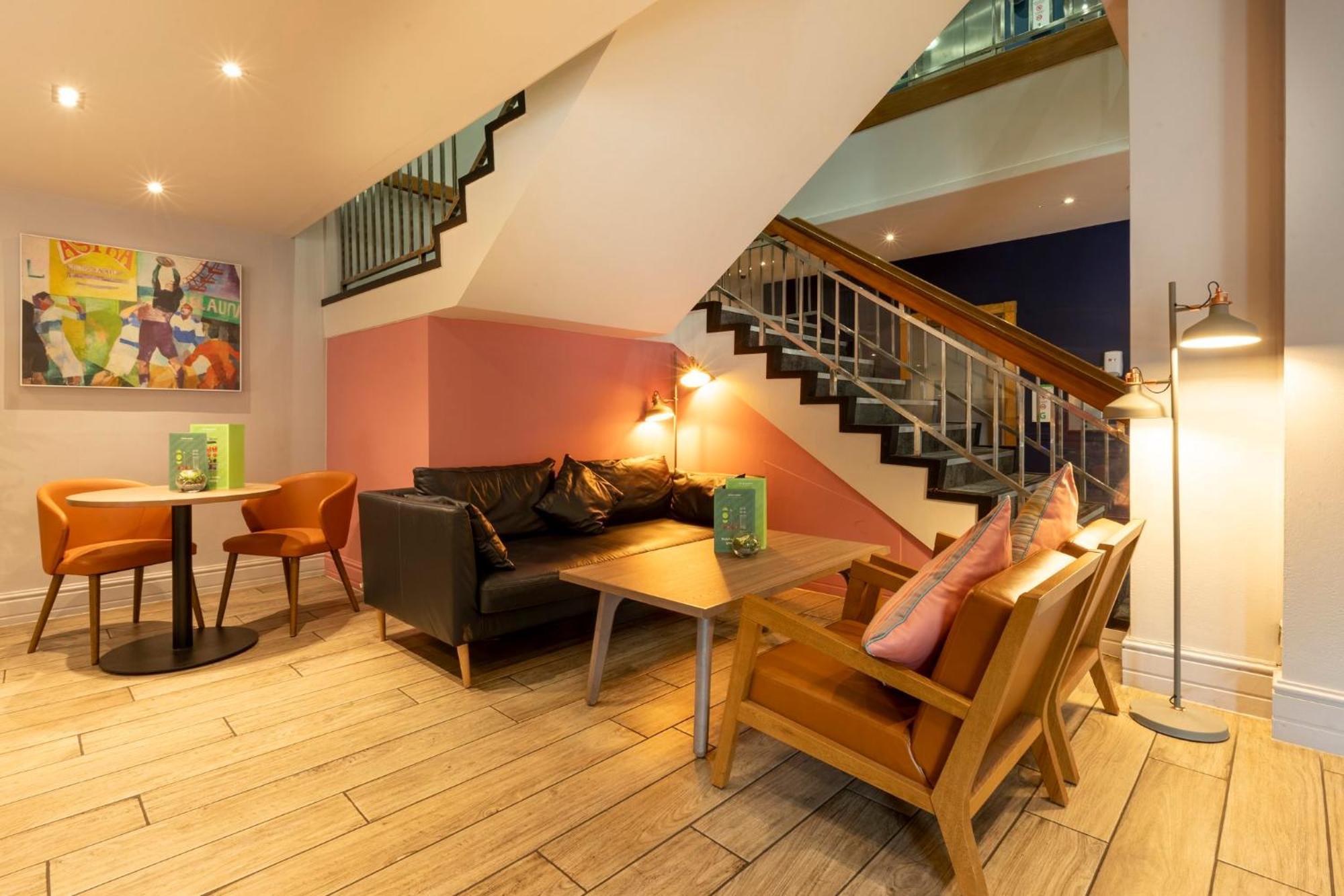 Holiday Inn Cardiff City Centre By Ihg Exterior foto